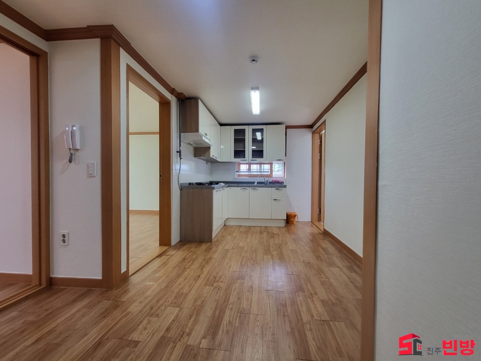 경남 진주시 칠암동 505-6 #칠암동# 천전초 부근 햇살 잘드는 투룸 월세 매물번호 16983 사진 1