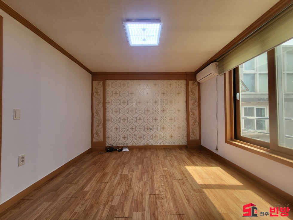 경남 진주시 칠암동 505-6 #칠암동# 천전초 부근 햇살 잘드는 투룸 월세 매물번호 16983 사진 4