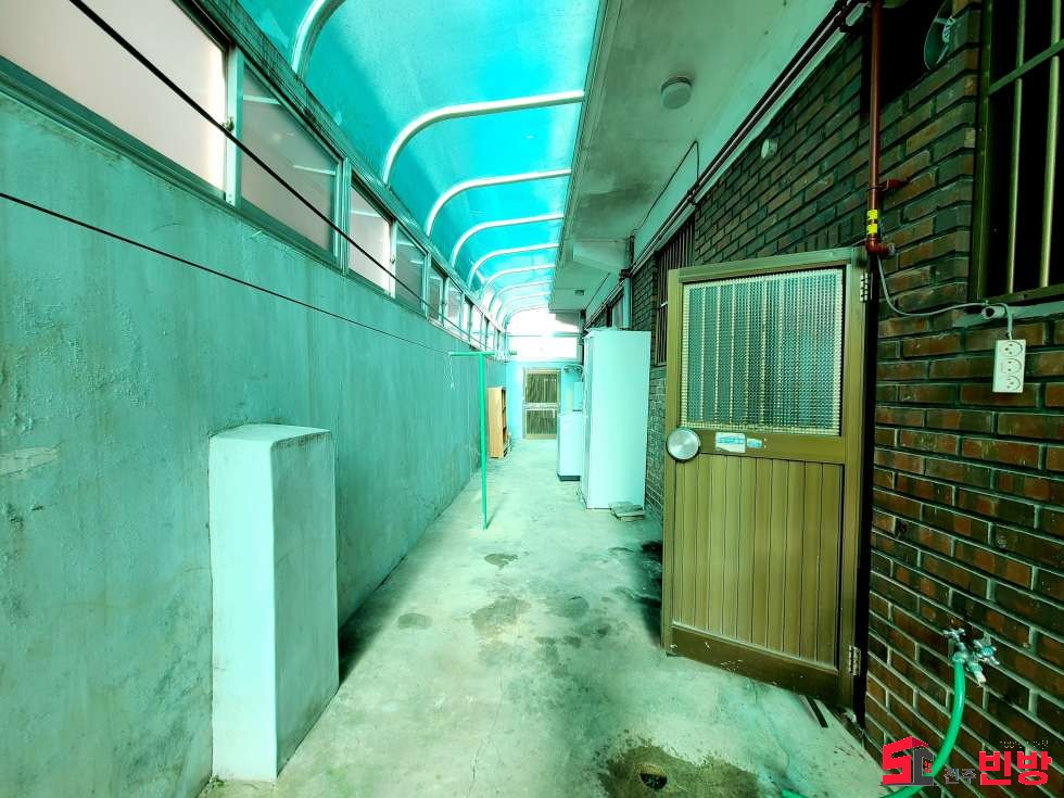경남 진주시 칠암동 39-4 K 넓은 집에서 가성비 넘치게 살수 있는 고향같은 투룸입니다^^편안하게오세요&^^& 월세 매물번호 11613 사진 8