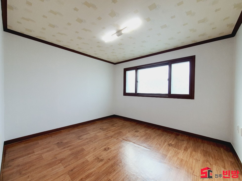 경남 진주시 칠암동 527-8 G#거실넓은투룸#칠암동#과기대 월세 매물번호 15605 사진 3