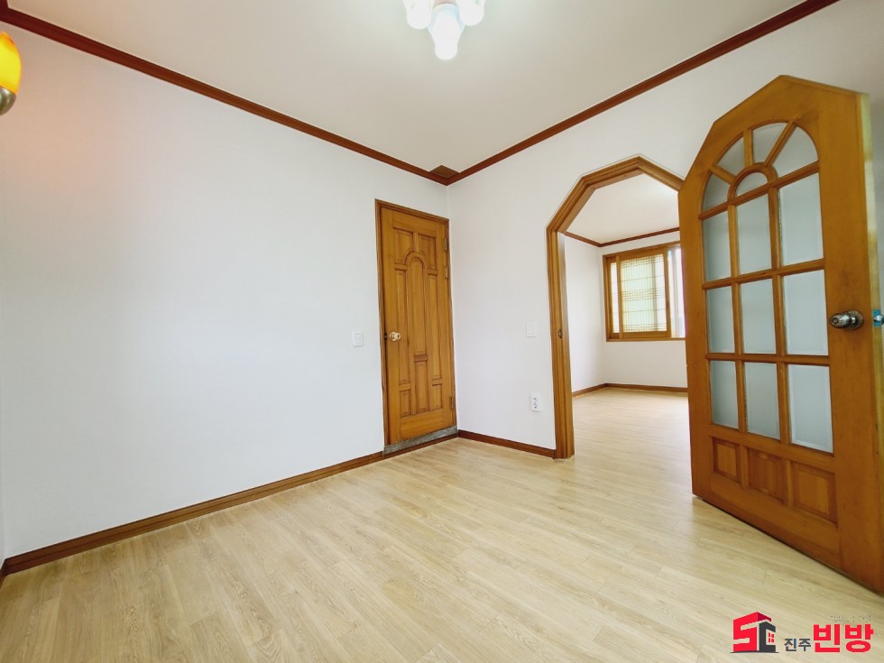 경남 진주시 상봉동 913-4 #떳다쓰리룸# 진주중학교인근 주인세대 쓰리룸임대!! 월세 매물번호 16264 사진 11