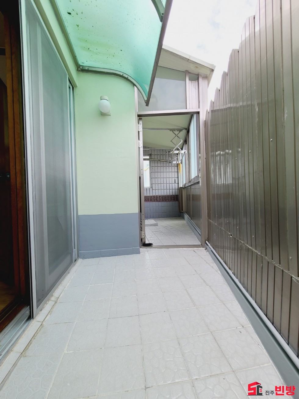 경남 진주시 상봉동 913-4 #떳다쓰리룸# 진주중학교인근 주인세대 쓰리룸임대!! 월세 매물번호 16264 사진 12