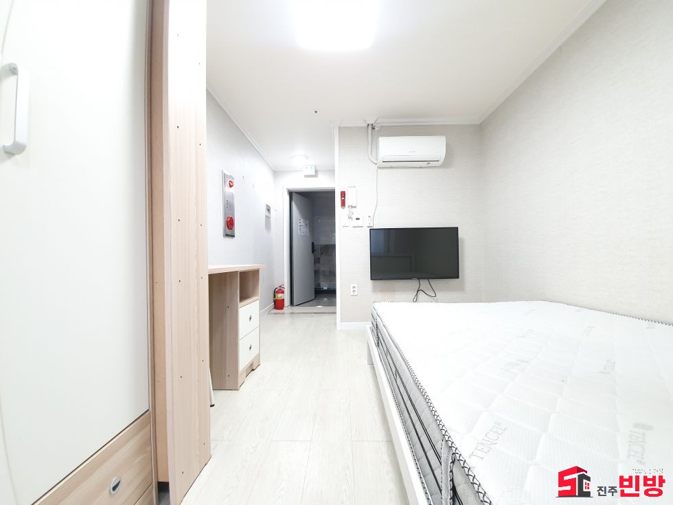 경남 진주시 상대동 상대동 179-22 ※초급매물※ ★ 상대동 홈플러스 1분!!★ 남녀선호도 1위~! 월세 매물번호 12097 사진 2