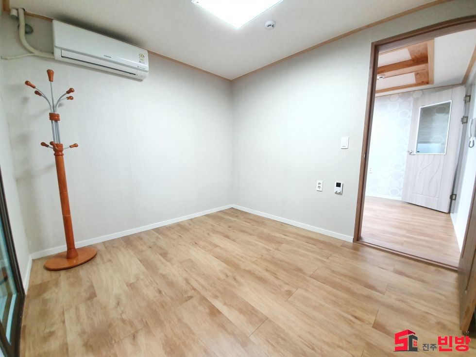 경남 진주시 상대동 308-49 ※1+1 투척투척~※★ 상대 한보 아파트 1분~ ★ 월세 매물번호 12133 사진 3