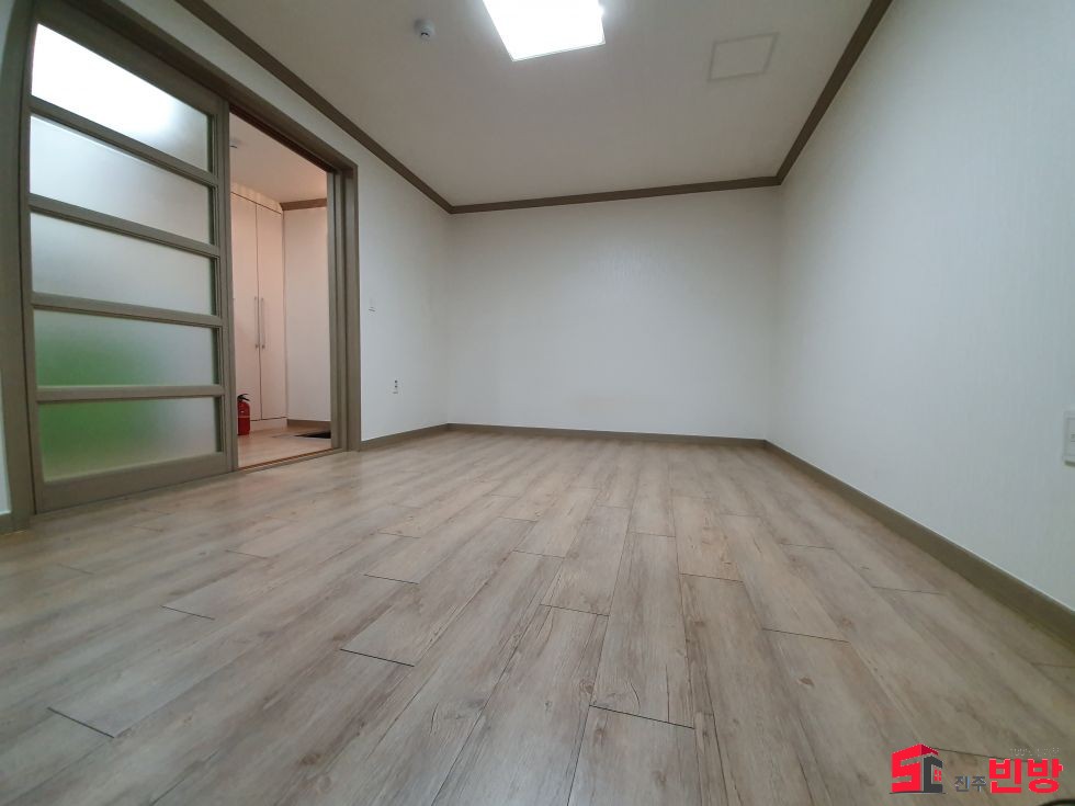 경남 진주시 상대동 상대동 180-8 ※단기가능※★ 상대동 홈플러스 2분거리 ★ 월세 매물번호 12145 사진 2