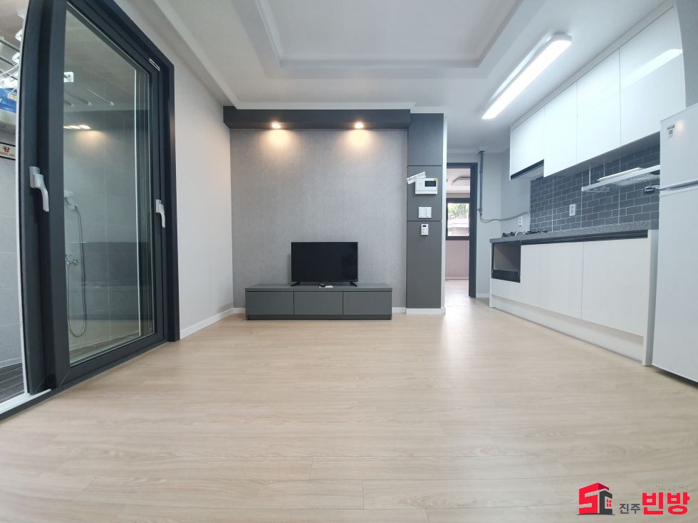 경남 진주시 상대동 상대동 458 ※농협하나로마트 2분※★ 큰거실 원플원 찾는분께 최고입니다. ★ 월세 매물번호 12139 사진 1