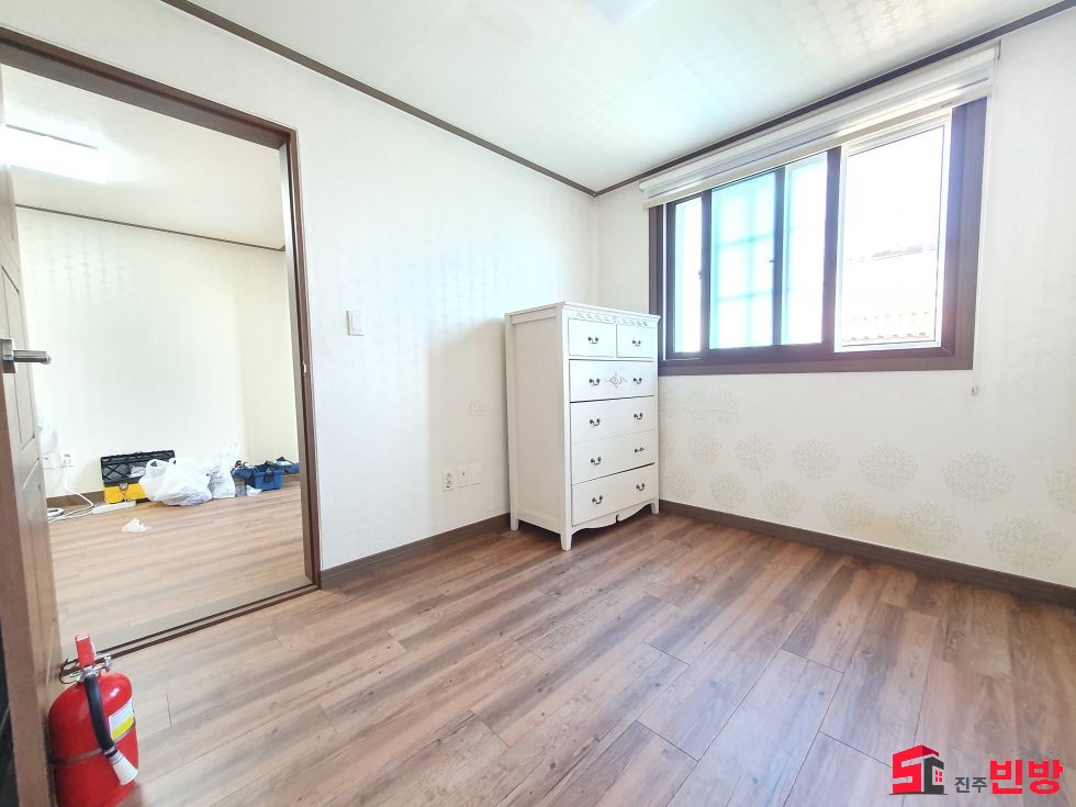경남 진주시 상대동 상대동 301-38 ※초급매물※★ 삼현여중1분거리 ★ 전월 월세 매물번호 12216 사진 1