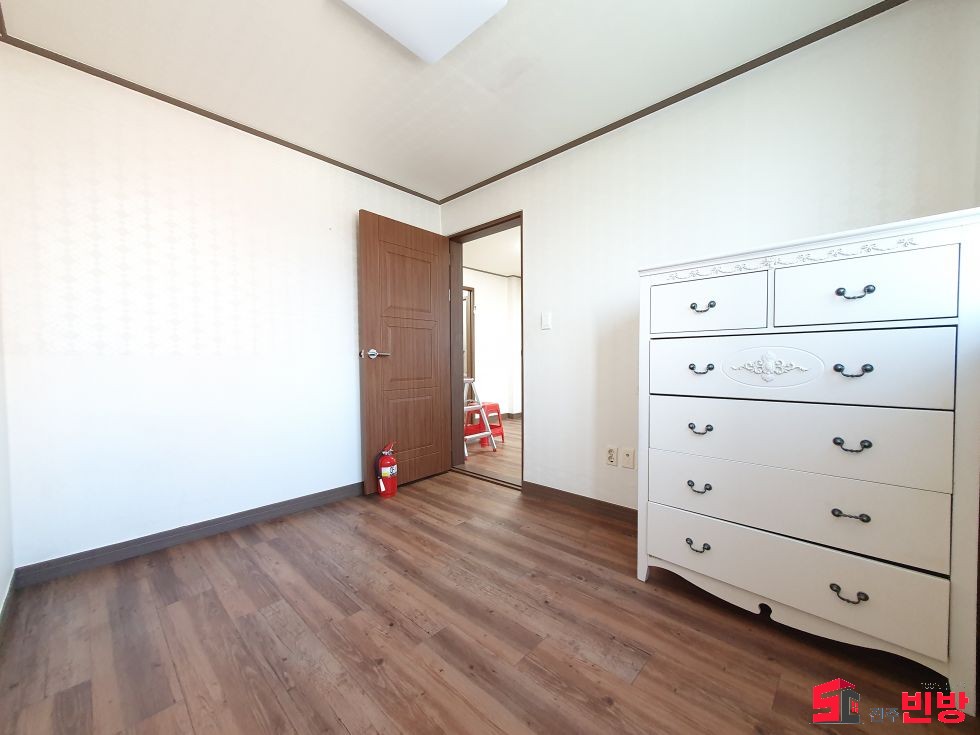 경남 진주시 상대동 상대동 301-38 ※초급매물※★ 삼현여중1분거리 ★ 전월 월세 매물번호 12216 사진 2