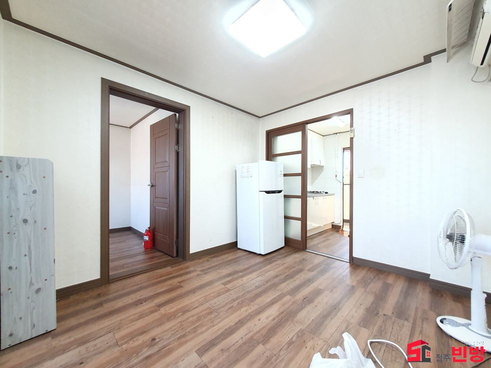 경남 진주시 상대동 상대동 301-38 ※초급매물※★ 삼현여중1분거리 ★ 전월 월세 매물번호 12216 사진 4
