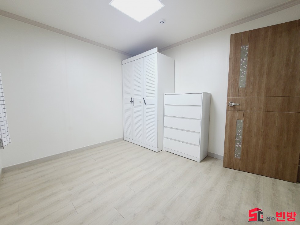 경남 진주시 상평동 219-31 ★상평동 대로변 안전한 위치 원+원 파격적인 가격★ 월세 매물번호 15083 사진 6