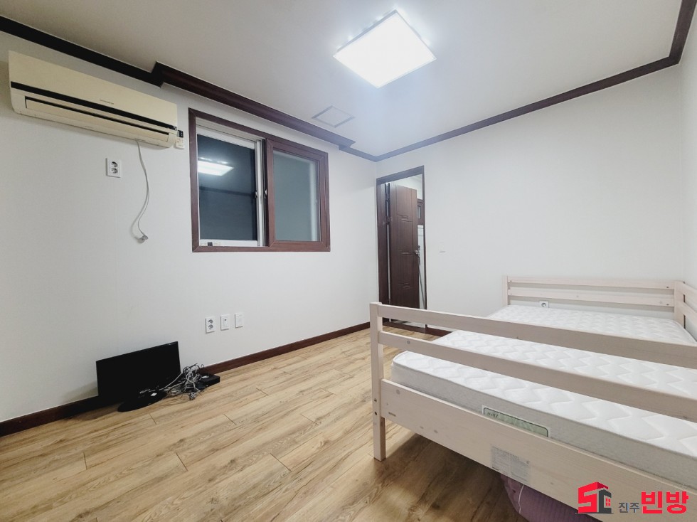 경남 진주시 하대동 116-10 U♥하대 깔끔한 풀옵션 원룸은 여기~♥ 월세 매물번호 16638 사진 1