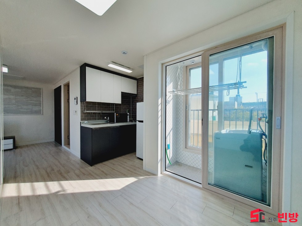 경남 진주시 망경동 21-4 망경동 신축 풀옵션 원룸 월세 매물번호 13664 사진 3