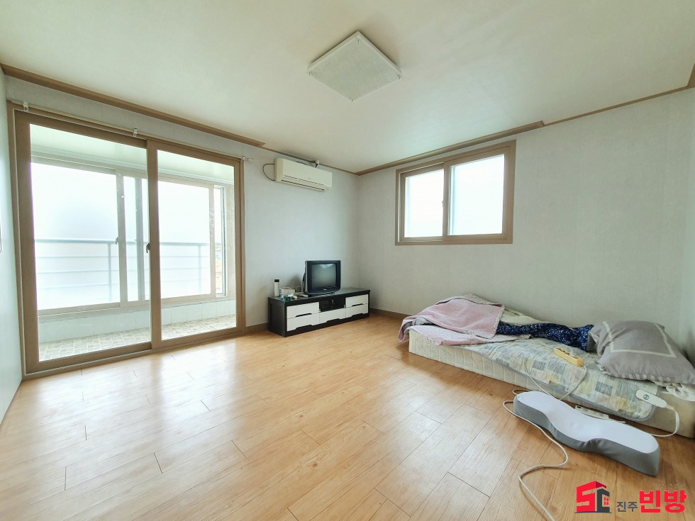 경남 진주시 하대동 337-11 ★하대동탑마트부근★ 저렴한데 깔끔하고 큰 원룸! 월세 매물번호 13468 사진 1