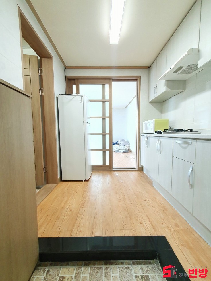 경남 진주시 하대동 337-11 ★하대동탑마트부근★ 저렴한데 깔끔하고 큰 원룸! 월세 매물번호 13468 사진 4