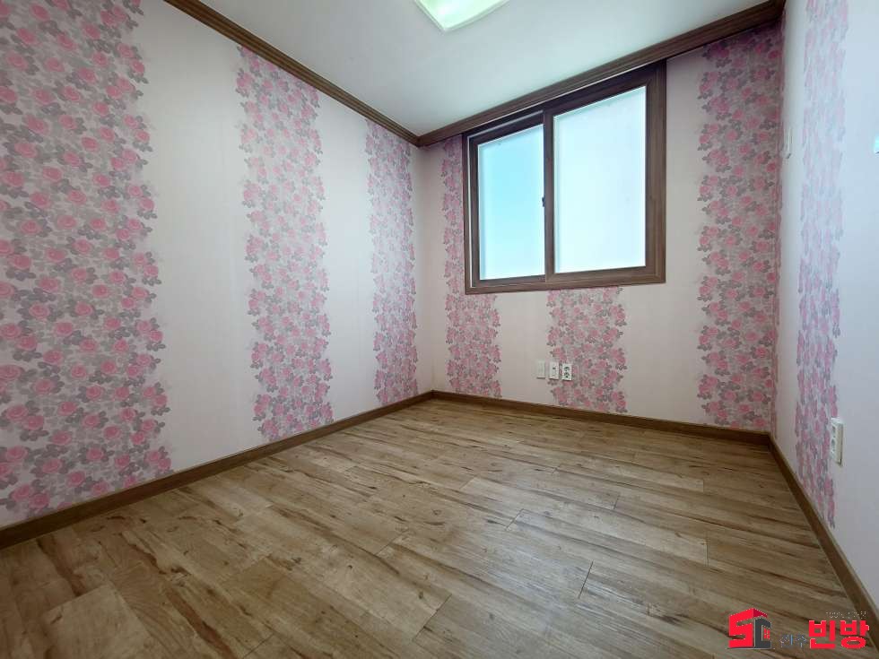 경남 진주시 신안동 6-3 K 럭셔리한 당신을 위한곳~^^~쓰리룸의 멋스러움이가득가득!!~ 월세 매물번호 11344 사진 8
