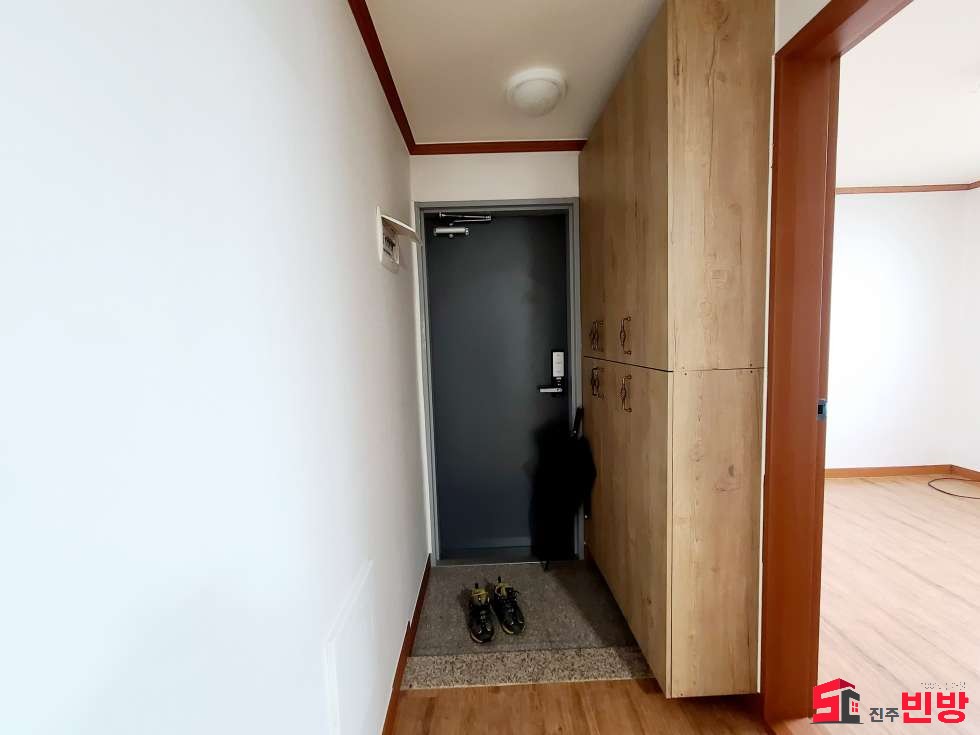 경남 진주시 봉곡동 30-1 K 품격의 신사숙녀를 위한그들만의 리그!!!크아~ 월세 매물번호 11315 사진 11