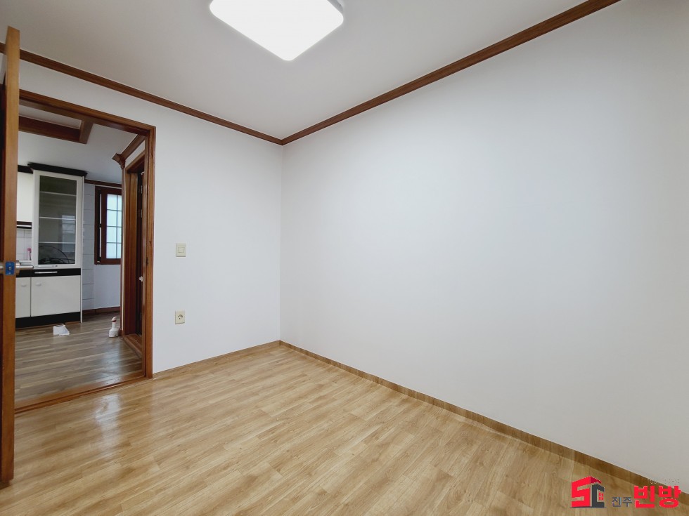 경남 진주시 상대동 449-8 T ▶상대동 쓰리룸◀ 저렴한 금액으로 나온 쓰리룸 월세 매물번호 15237 사진 5