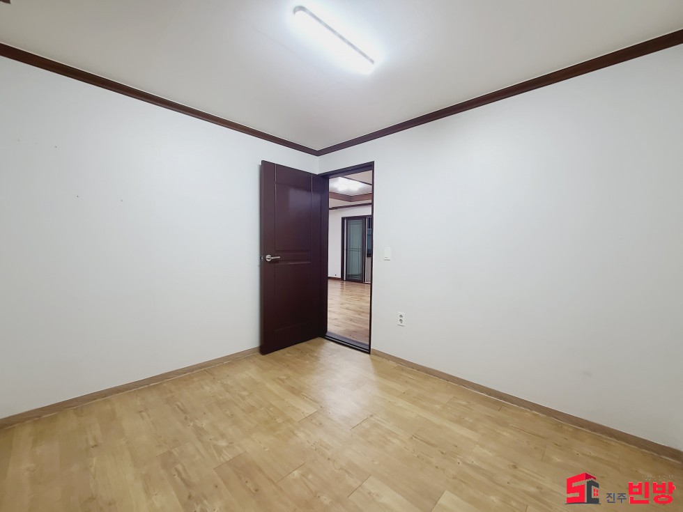 경남 진주시 상대동 199-38 K 상대동 쓰리룸 저렴한 반전세 매물 월세 매물번호 15009 사진 8