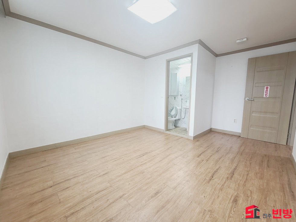 경남 진주시 상평동 277-28 ★아담한 사이즈좋은 상평동 쓰리룸 전월세조절가능★ 월세 매물번호 14980 사진 6