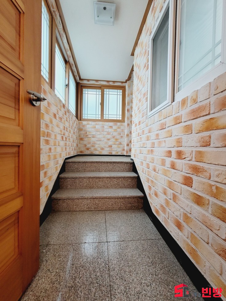 경남 진주시 상대동 287-16 ♤긴급!! 상대동 시청인근 올리모델링 쓰리룸 반려동물가능!!! 2층단독주택!!!!!♤ 월세 매물번호 14685 사진 15