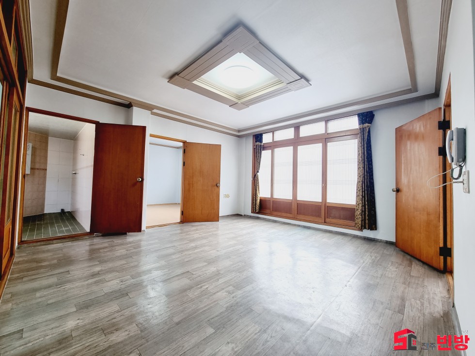경남 진주시 상봉동 1011-1 H §리모델링 단독세대§상봉동 2층단독세대 전세 쓰리룸 월세 매물번호 14463 사진 1