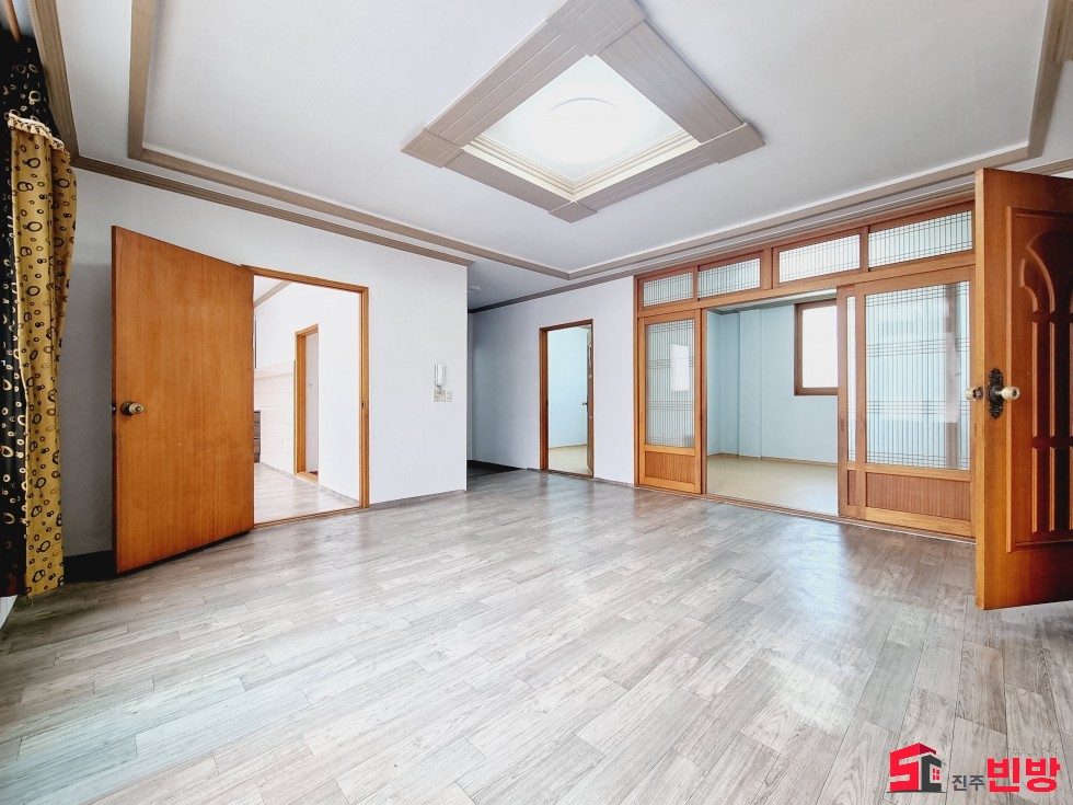 경남 진주시 상봉동 1011-1 H §리모델링 단독세대§상봉동 2층단독세대 전세 쓰리룸 월세 매물번호 14463 사진 3