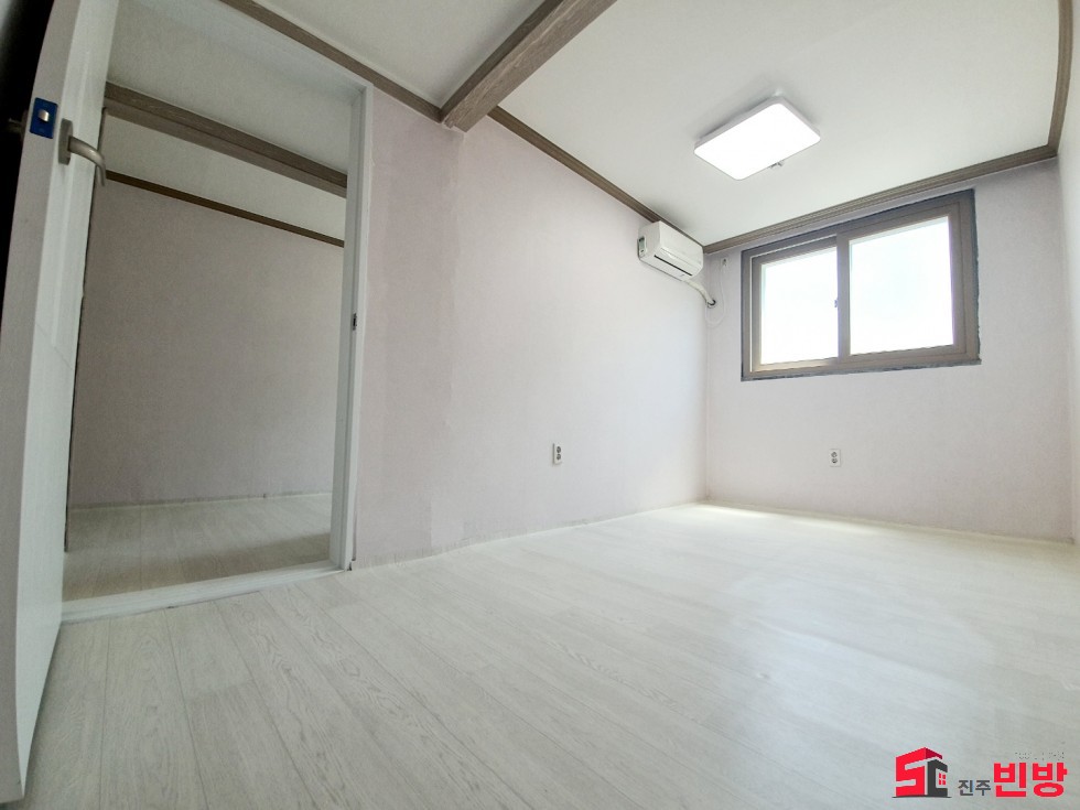 경남 진주시 상봉동 752-6 ◈ 상봉동 풀옵션 개성넘치는 깔끔한 쓰리룸 선착순 ◈ 월세 매물번호 14430 사진 9
