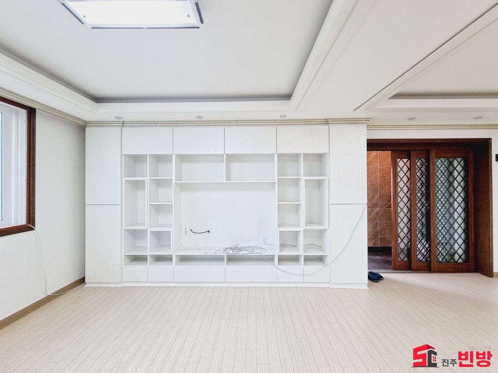 경남 진주시 이현동 314-4 H §2층 단독세대§스파풀+붙박이장 30평대 전용옥상까지~ 초특급 쓰리룸 월세 매물번호 14054 사진 4
