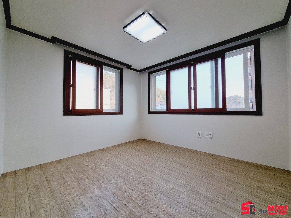 경남 진주시 이현동 314-4 H §2층 단독세대§스파풀+붙박이장 30평대 전용옥상까지~ 초특급 쓰리룸 월세 매물번호 14054 사진 5