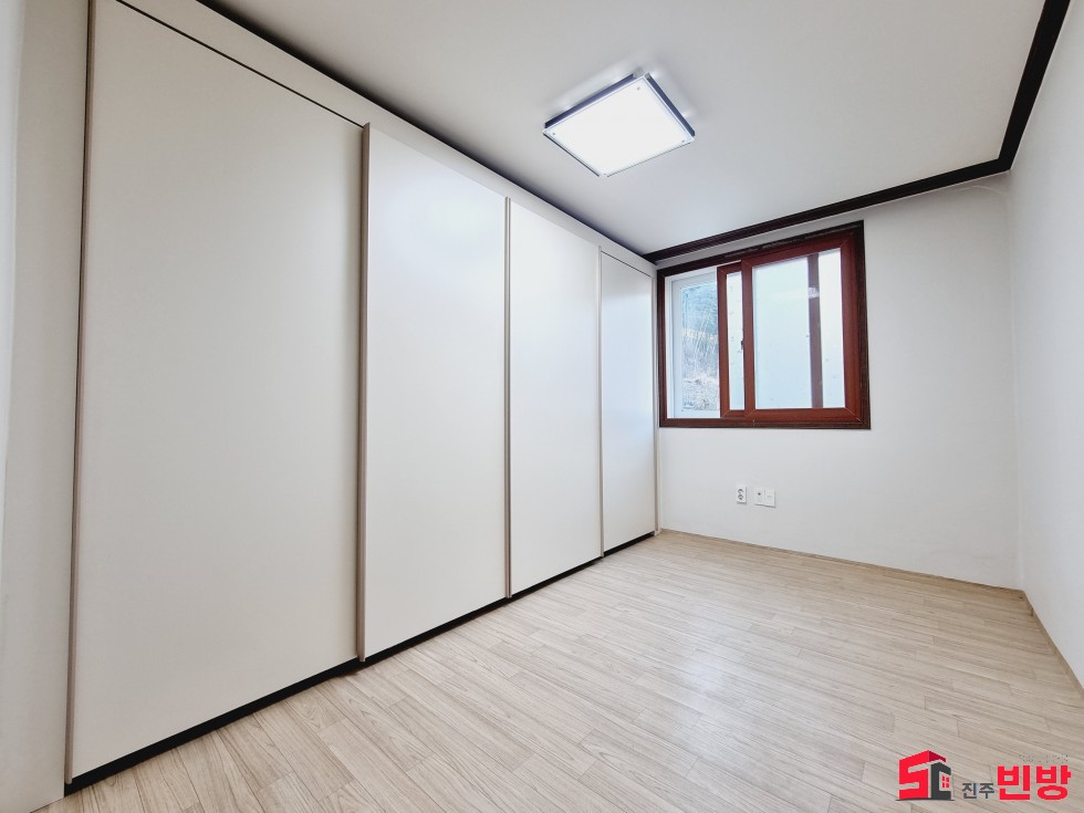 경남 진주시 이현동 314-4 H §2층 단독세대§스파풀+붙박이장 30평대 전용옥상까지~ 초특급 쓰리룸 월세 매물번호 14054 사진 6