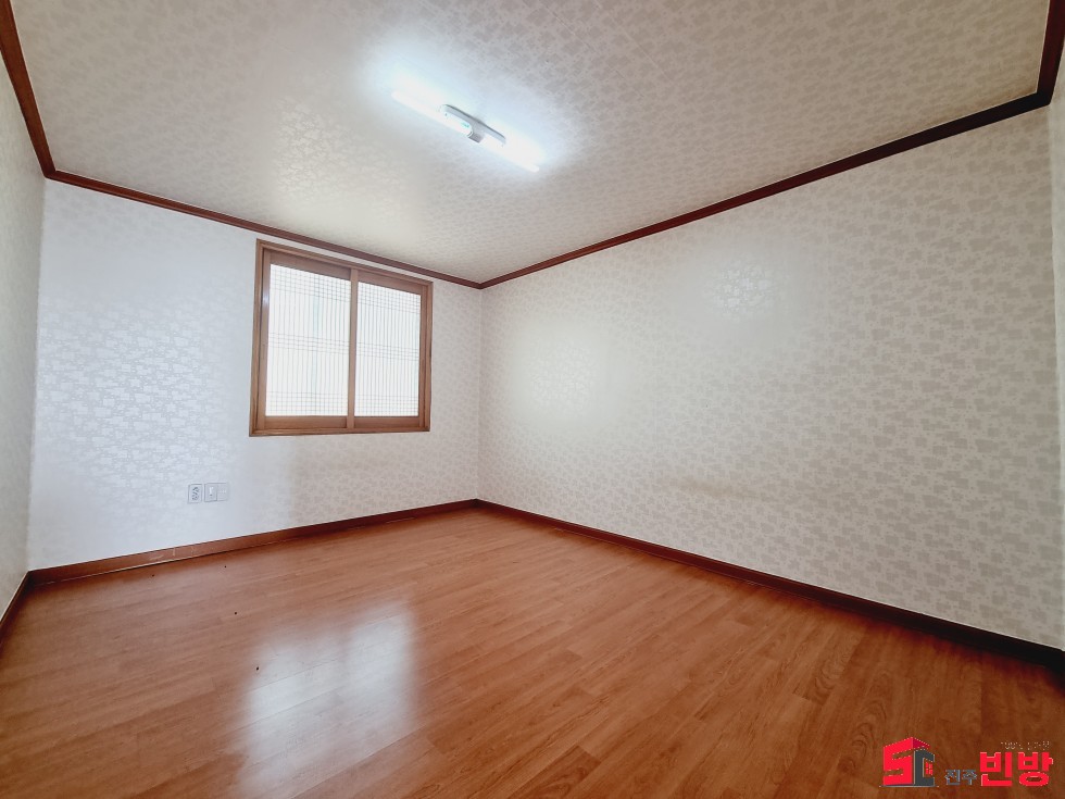 경남 진주시 상대동 275-3 H §투룸가격 쓰리룸§붙박이장+전용옥상 겸비한 엄~청 넓은 쓰리룸 월세 매물번호 14428 사진 9