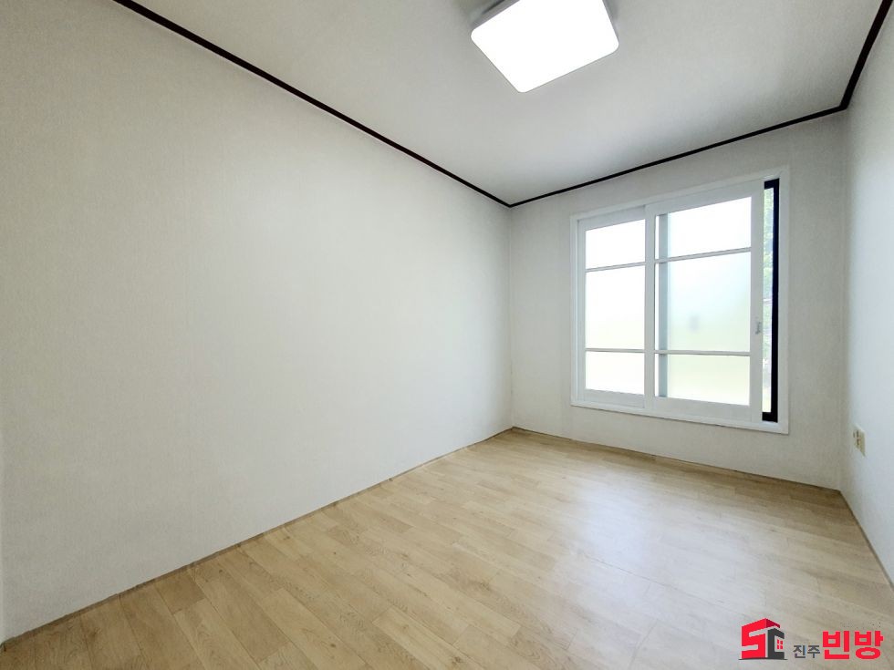 경남 진주시 평거동 777-18 G#평거 남강부근 리모델링 초꿀쓰리룸! 월세 매물번호 12329 사진 7