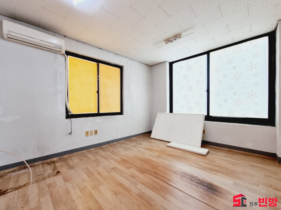 경남 진주시 평안동 56 ＃떳다사무실＃ 진주중학교부근 저렴한사무실로 추천!!! 월세 매물번호 14991 사진 2