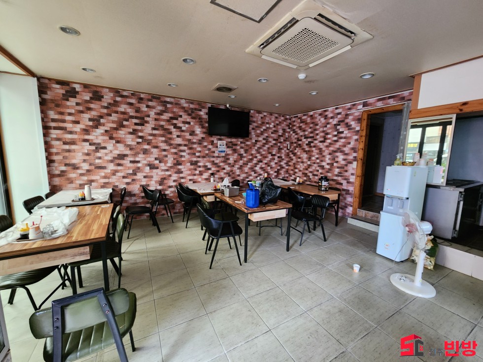 경남 진주시 상봉동 1039-1 상가 R 상가 봉곡로타리 부근 각지 최고의 위치 월세 매물번호 16520 사진 3