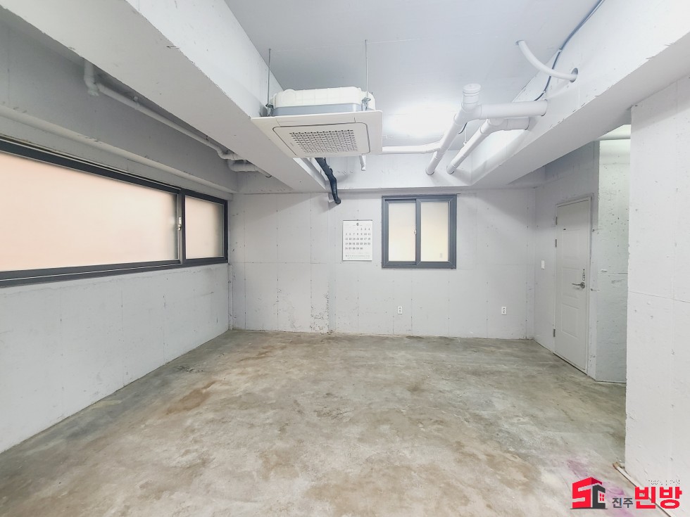 경남 진주시 하대동 129-2 주차좋고 에어컨 싱크 설치완료 월세 매물번호 16418 사진 2