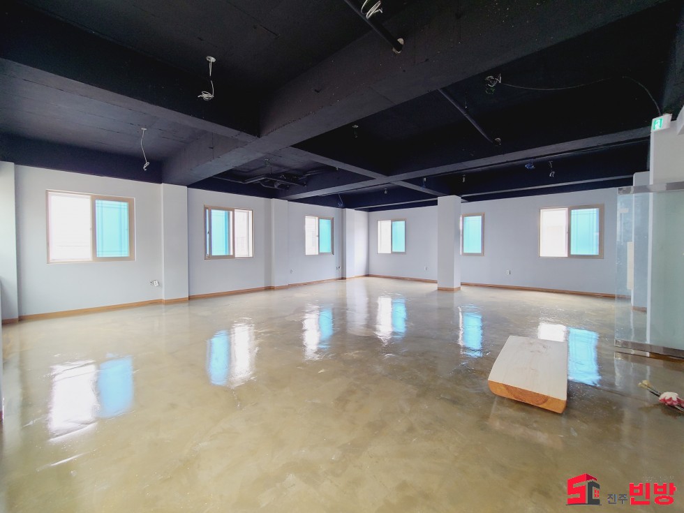경남 진주시 하대동 318-6 대로변 2층 상가임대 월세 매물번호 16230 사진 1