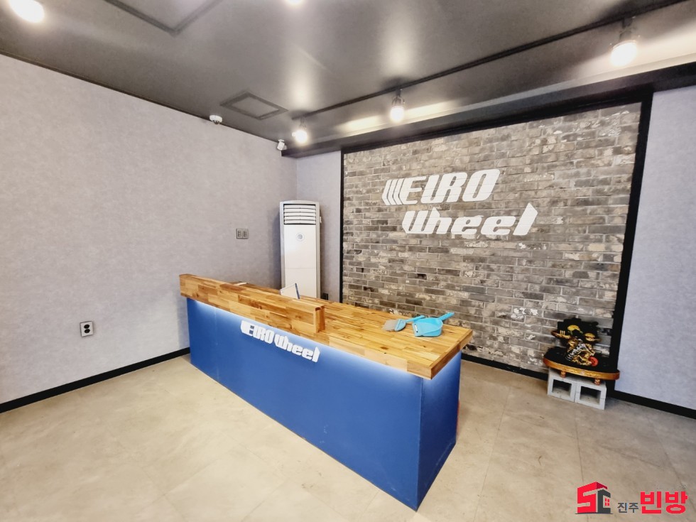 경남 진주시 동성동 9-3 #떳다상가# 중앙로타리 인근 대로변 인테리어 완비 상가임대 월세 매물번호 15905 사진 3