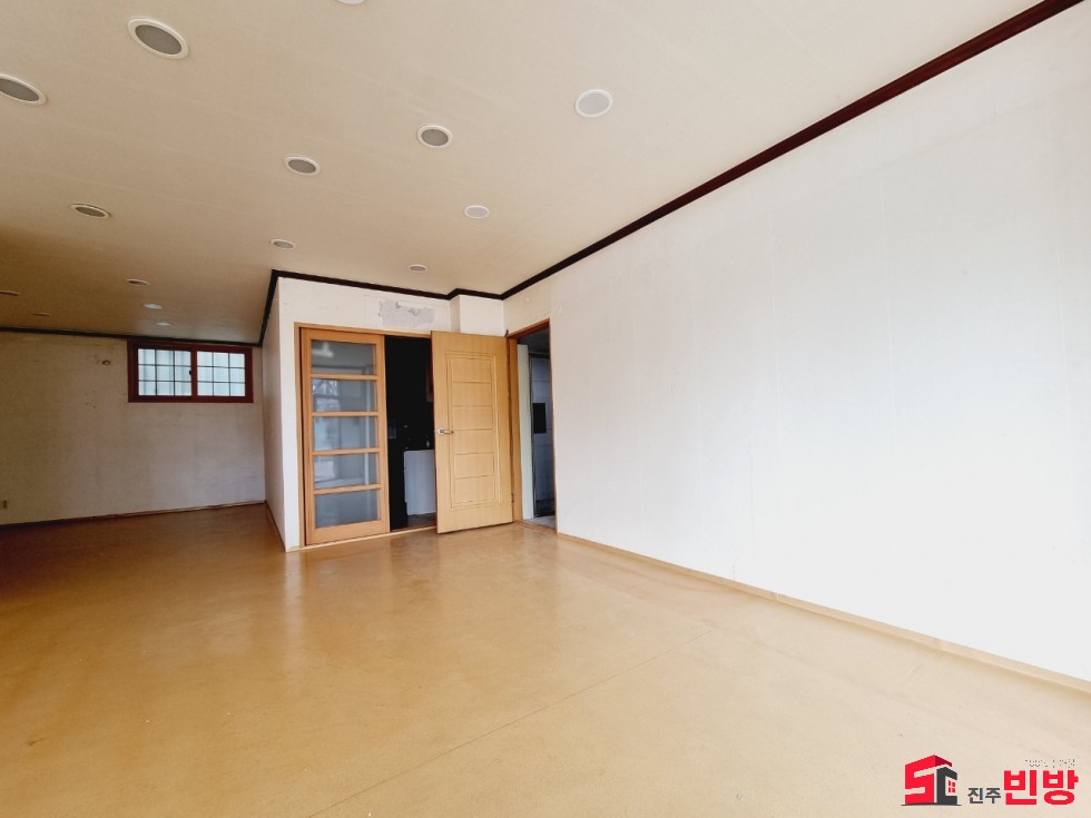 경남 진주시 봉곡동 468-34 #떳다상가# 봉곡동 개전사거리 각지 위치최고좋은 상가임대 월세 매물번호 15485 사진 1