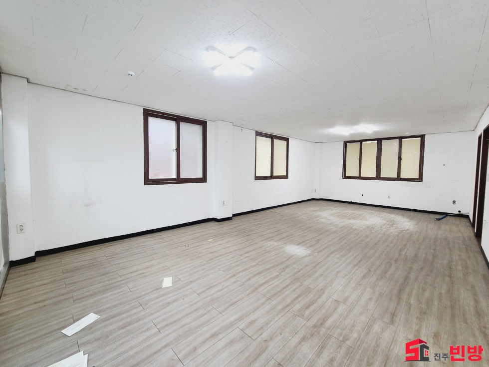 경남 진주시 이현동 28-16 T 이현동 촉석초 부근 20평대 상가임대 월세 매물번호 15758 사진 2