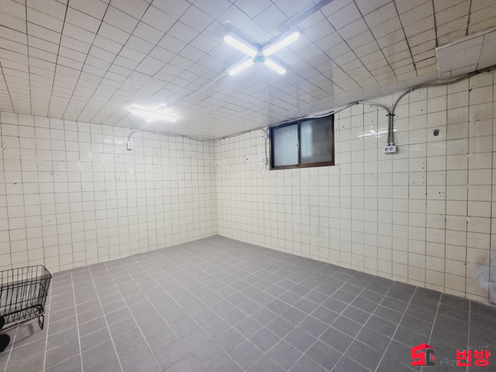 경남 진주시 평안동 181 #떳다상가# 갤러리아 백화점인근 마당쓸수있는 상가점포 임대 월세 매물번호 15564 사진 6