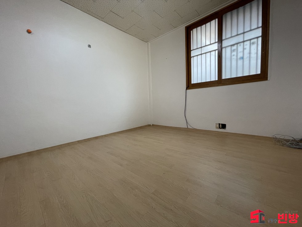 경남 진주시 신안동 443-11 1층 ☆신안동 위치 저렴한 코시국에 골목에 위치한 배달전문 샵앤샵으로 하기좋은 위치 !!그리고 방하나까지!! 월세 매물번호 15456 사진 3