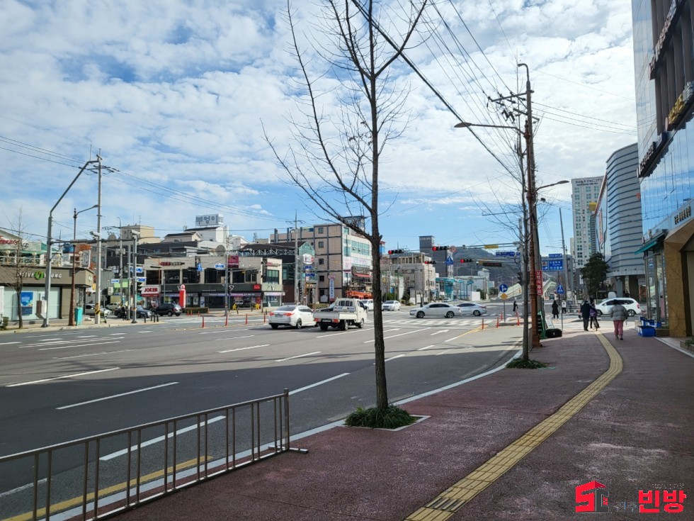 경남 진주시 평거동 906 ★모든업종추천★대로변 광고효과, 위치좋은 상가임대^^ 월세 매물번호 15354 사진 3