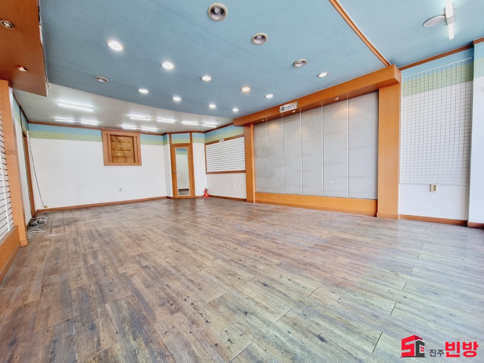 경남 진주시 인사동 152-5 #떳다상가# 인사동 부산교통인근 도로가 사무실임대! 월세 매물번호 15274 사진 1