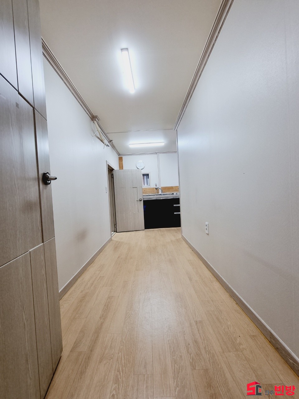경남 진주시 하대동 320-27 #떳다사무실# 하대동 선학사거리인근 가성비 사무실임대 월세 매물번호 15208 사진 4