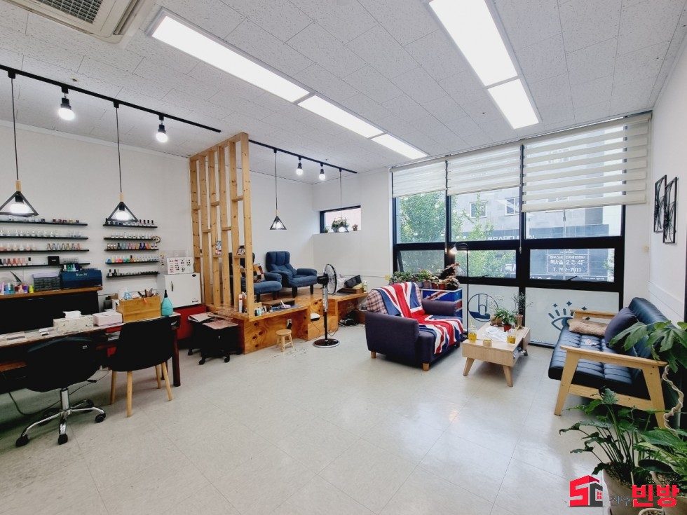 경남 진주시 호탄동 975-1 ＃떳다상가＃ 호탄동 네일,공방,학원,타투샵,사무실 인테리어완비 월세 매물번호 15008 사진 3