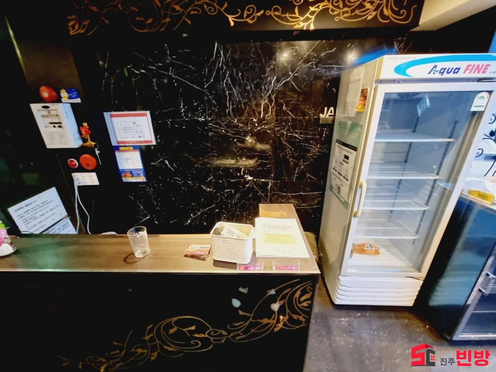 경남 진주시 중안동 2-7 §떳다상가§ 시내 유흥노래방 최신시설 양도양수! 월세 매물번호 14794 사진 3