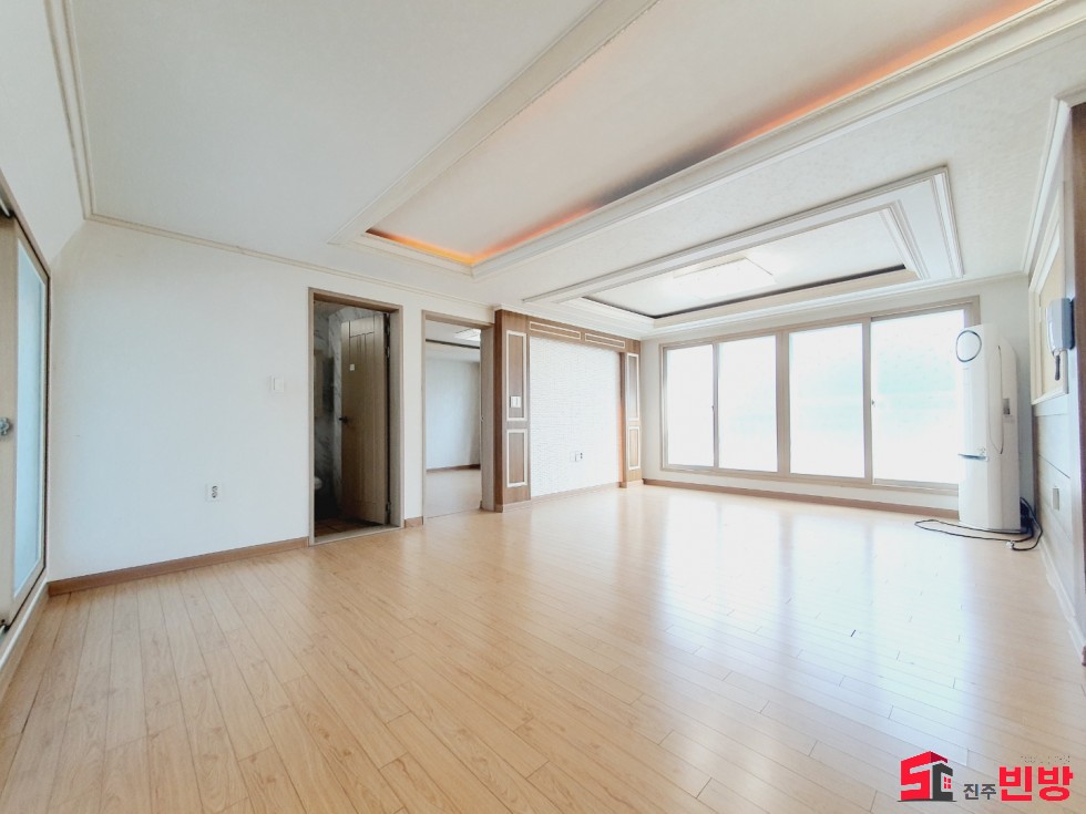 경남 진주시 호탄동 619-20 ~초대박매물~남강워터피아부근 주인세대 쓰리룸 월세 매물번호 14127 사진 1