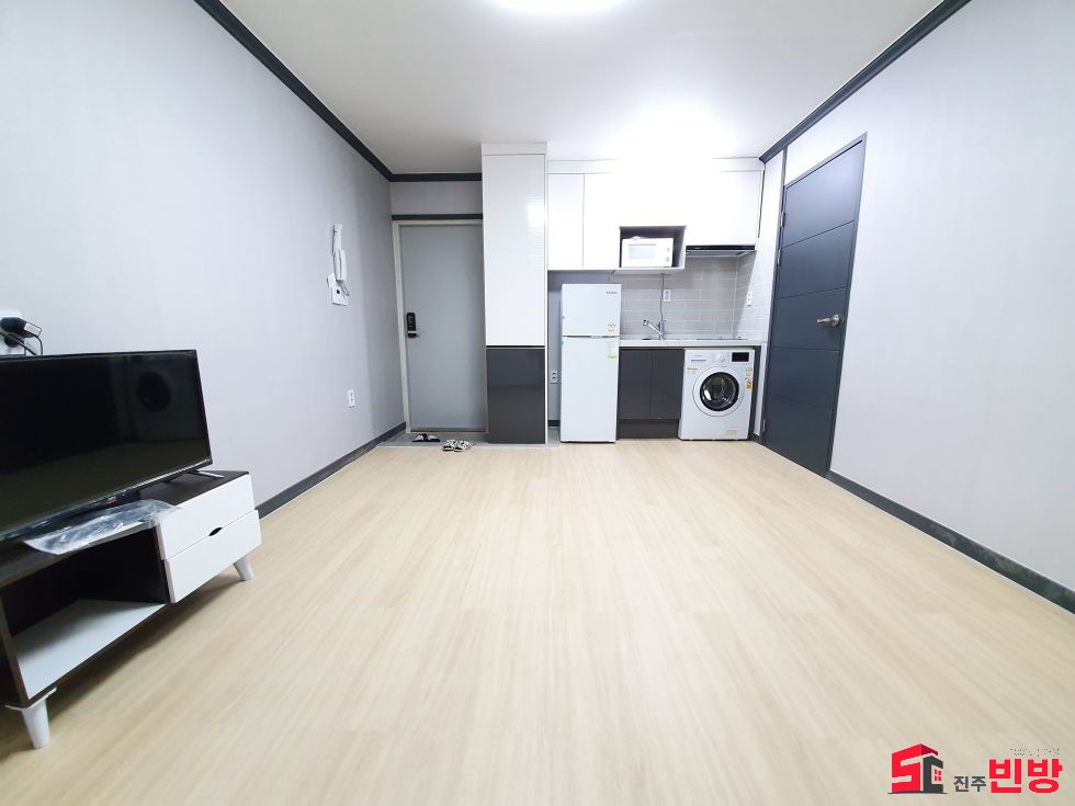 경남 진주시 상대동 상대동 296-42 ※신축 첫입주 1+1 ※★ 시청 건너편 1분★ 월세 매물번호 12120 사진 2
