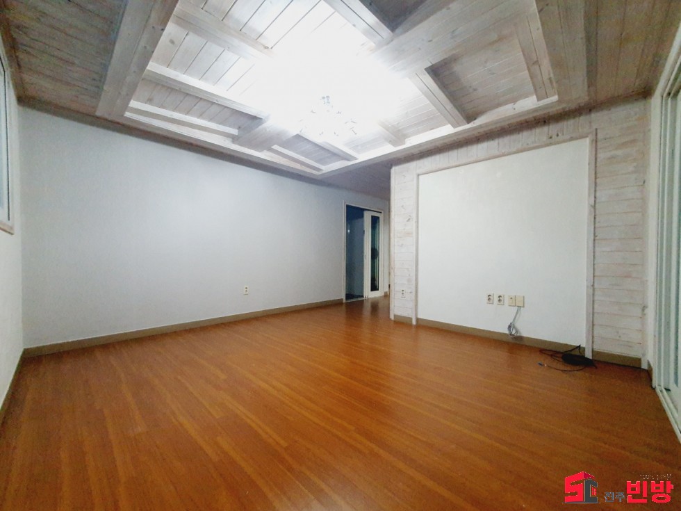 경남 진주시 상대동 296-37 상대동 강변 진주시청부근 주인세대 쓰리룸 월세 매물번호 13848 사진 4