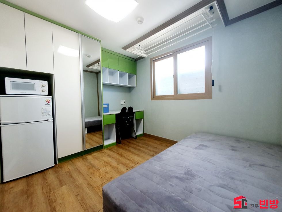 경남 진주시 신안동 11-35 교대 정문 저렴한 풀옵션 원룸~몸만 들어오세요~ 월세 매물번호 11968 사진 1